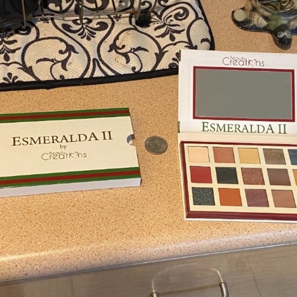 Beauty Creations Cosmetics Esmeralda II Eyeshadow - Picture 5 of 5